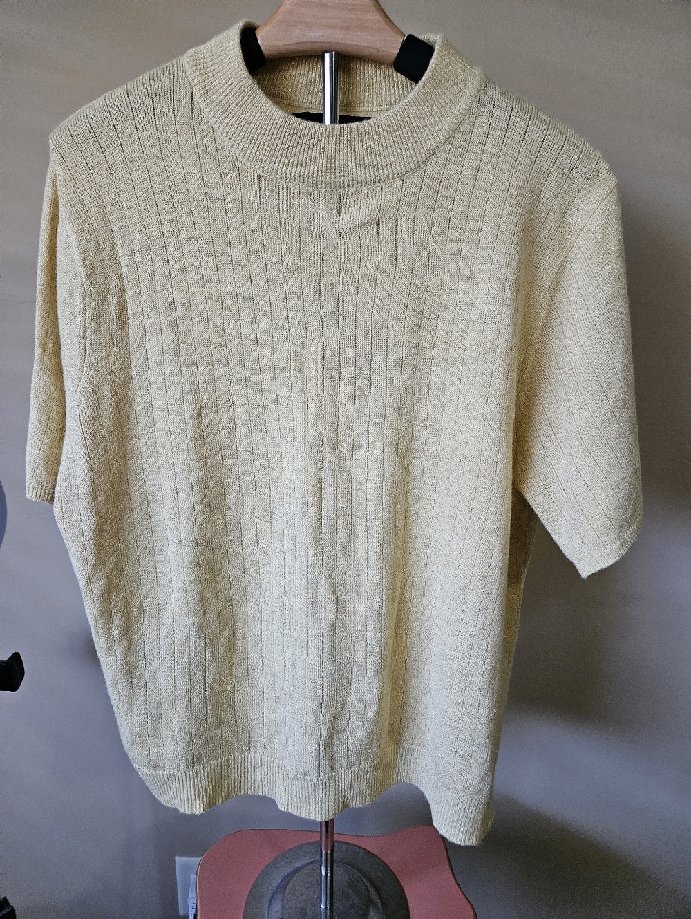 Vintage Sag Harbor Gold Metallic Sweater